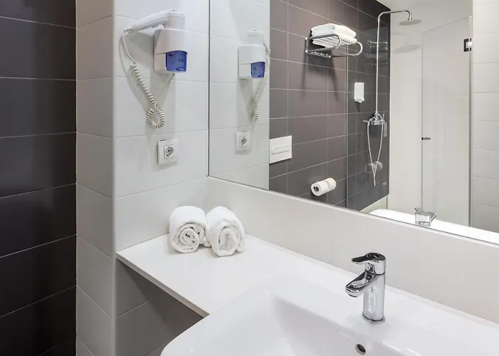 Barcelona 3*