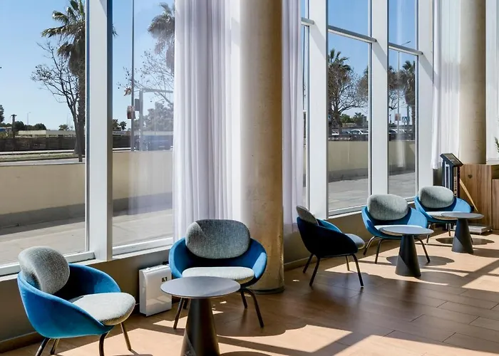 Barcelona Hotel 3*