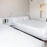 Barcelona Szálloda Viladecáns