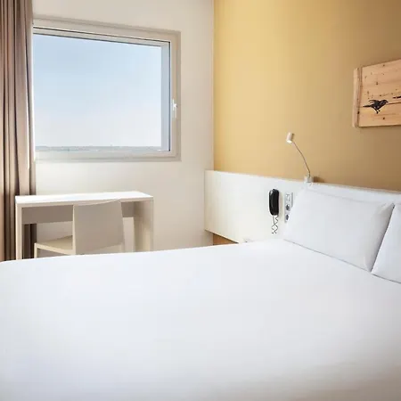 Barcelona 3* Viladecáns